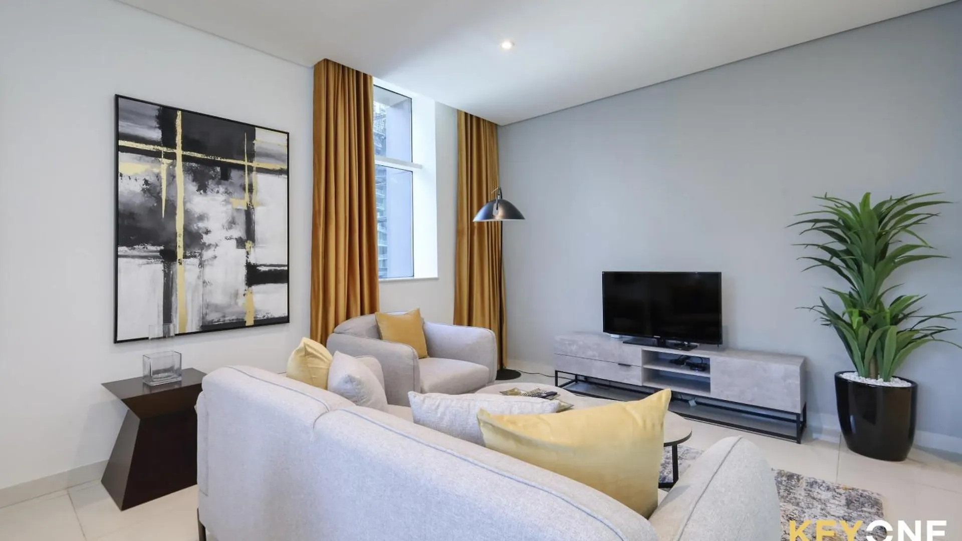 The Cosmopolitan Serene Living In A One Bedroom Dubai